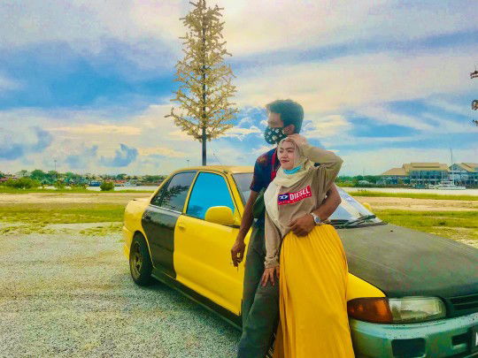 Siti norazuani profile icon