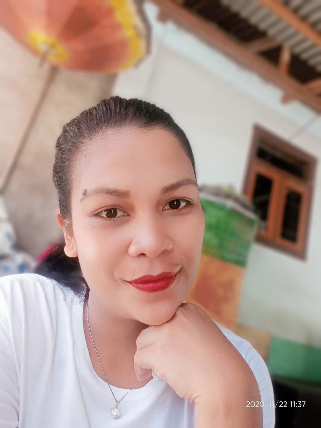 Prilly Sambow profile icon