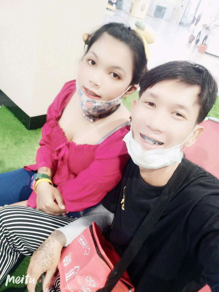 ปวีณา   สมบัติมี profile icon