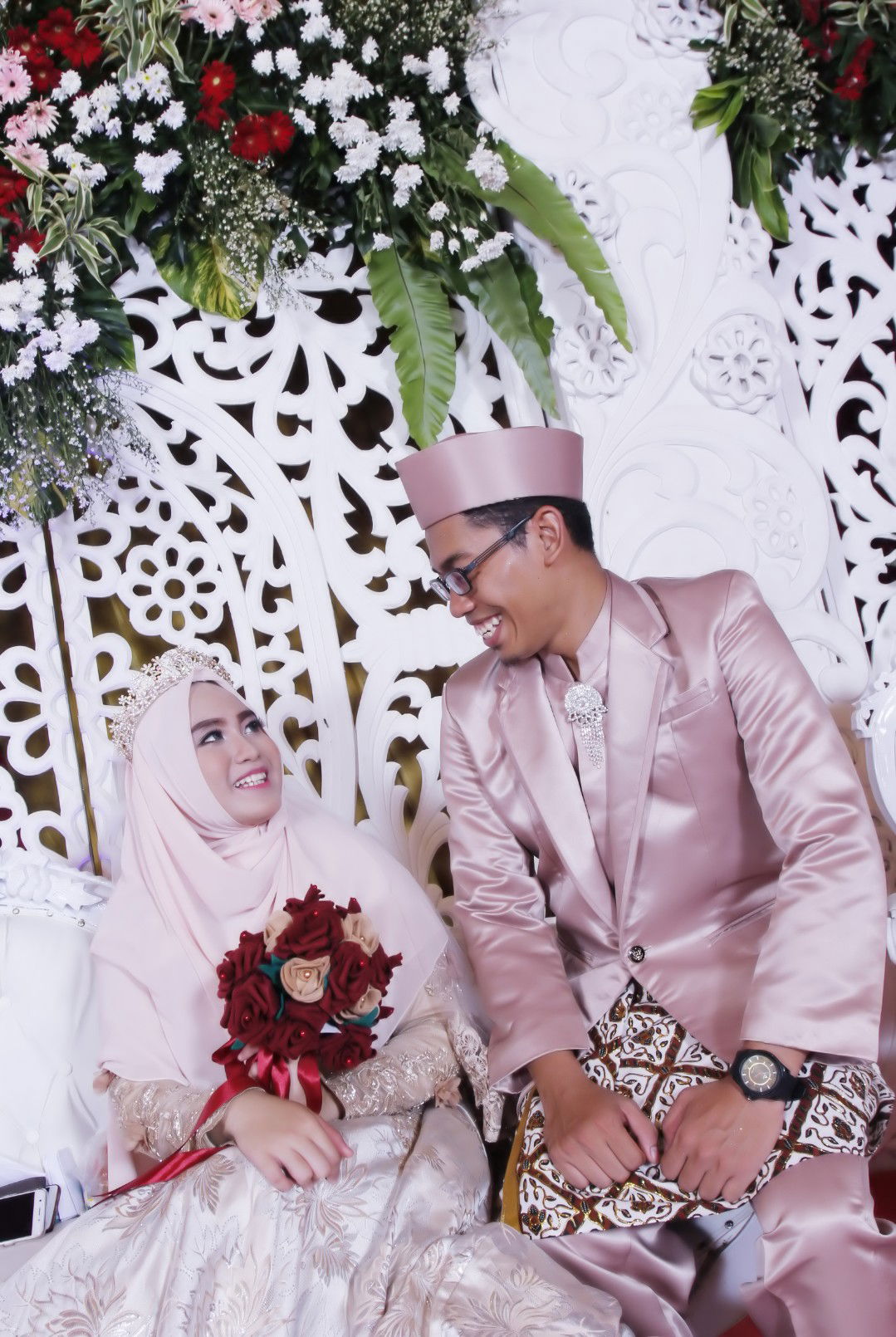 Nur Hilda profile icon