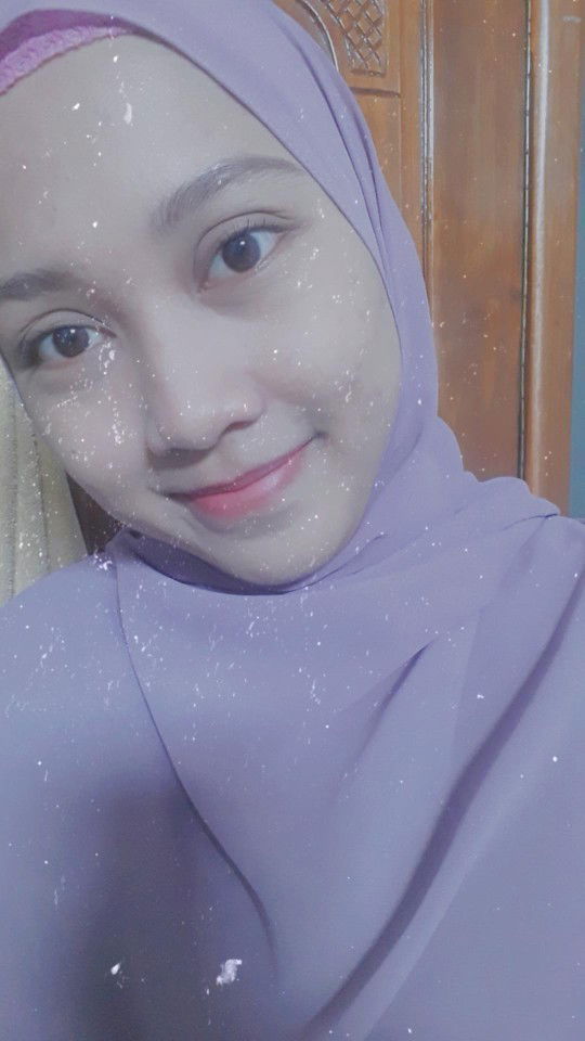 Rina Wati profile icon