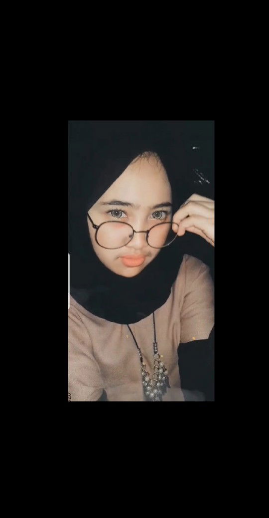 Ade Rani profile icon