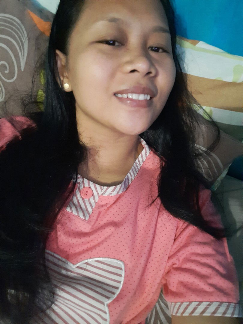 Tri Lestari profile icon