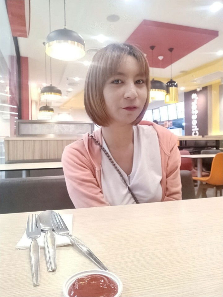 Levi&#x27;s profile icon