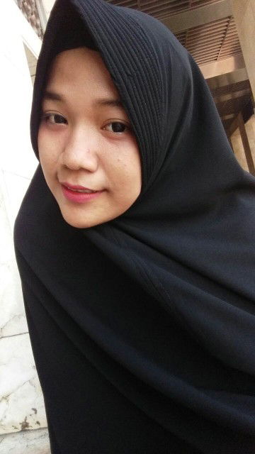 Nesti Febriyanah profile icon