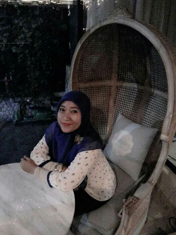 yuniar rachdianti profile icon