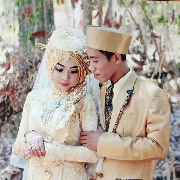 Putri Sriwahyuni profile icon