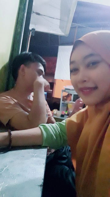 dwi aji purwanti profile icon