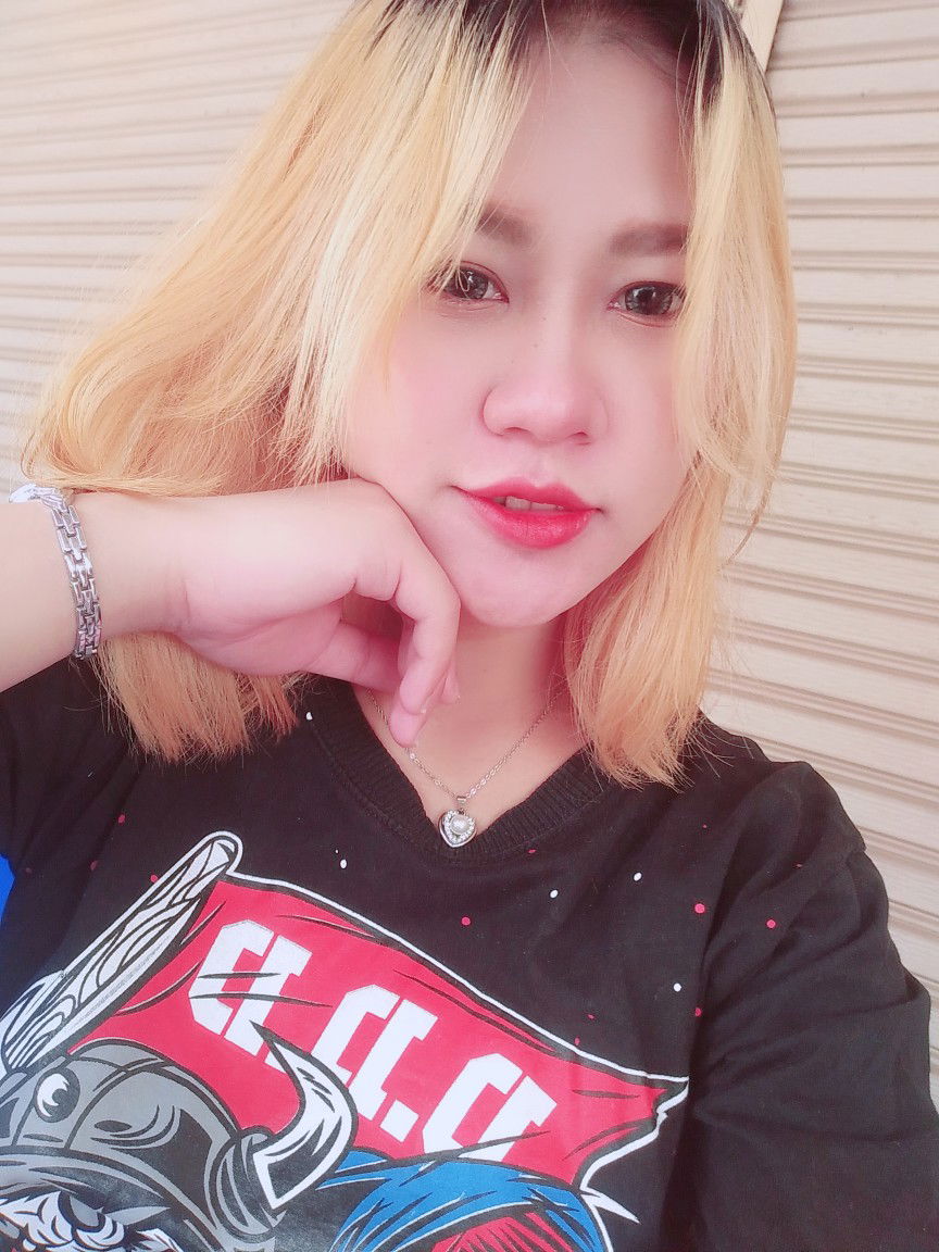 จันทร์นภา จบสูงเนิน profile icon