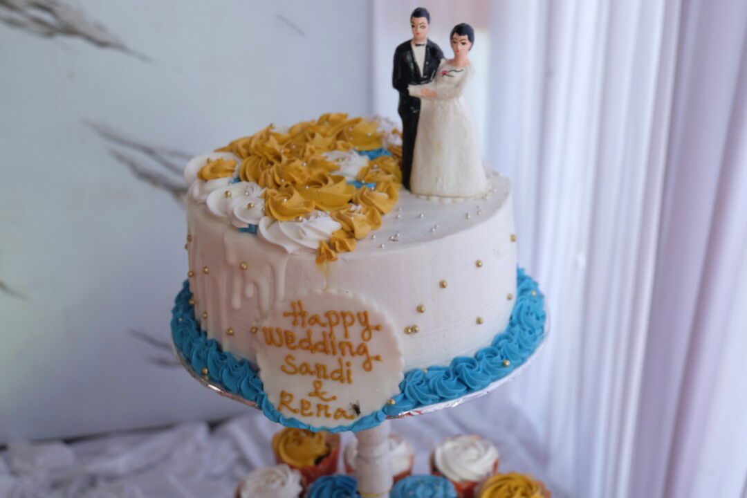 Rena oktaviia profile icon