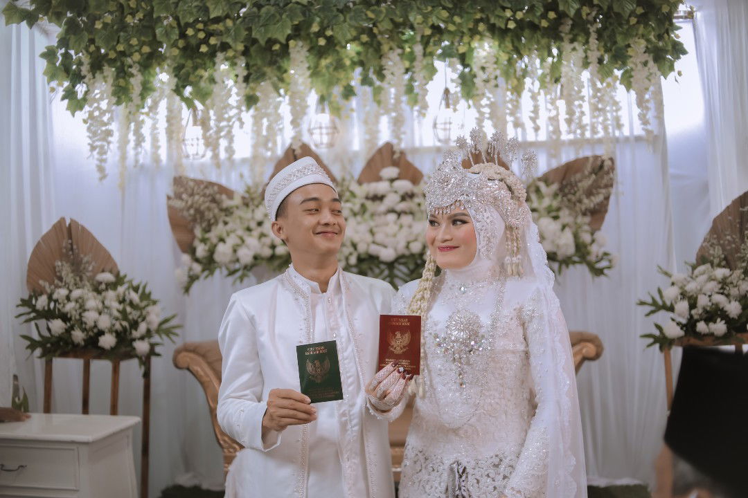 Noni Asih profile icon