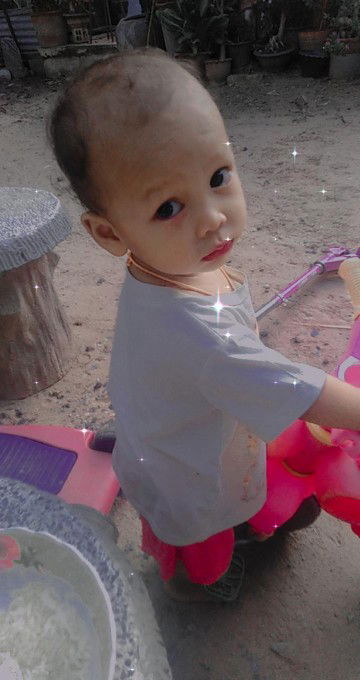 Nicha Pron profile icon