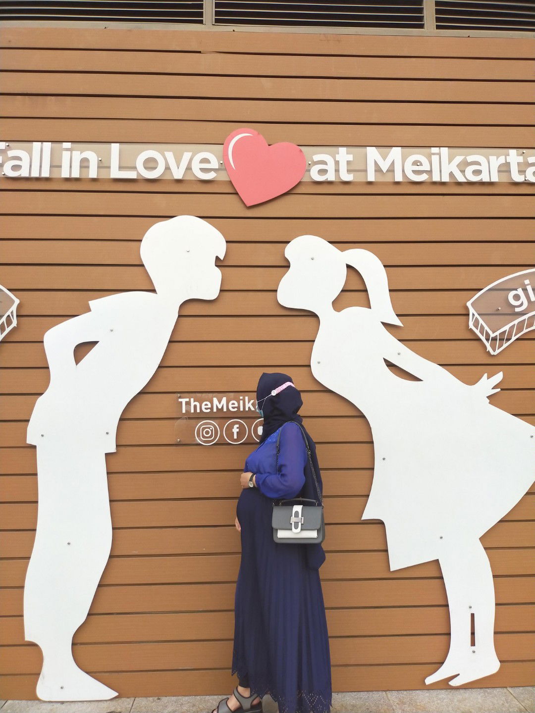 Fitrii Okta profile icon