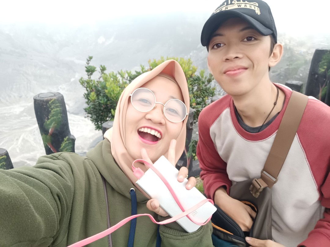 Devi Rukmana profile icon