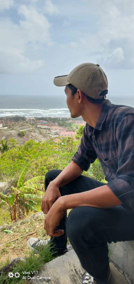 novi yanti profile icon