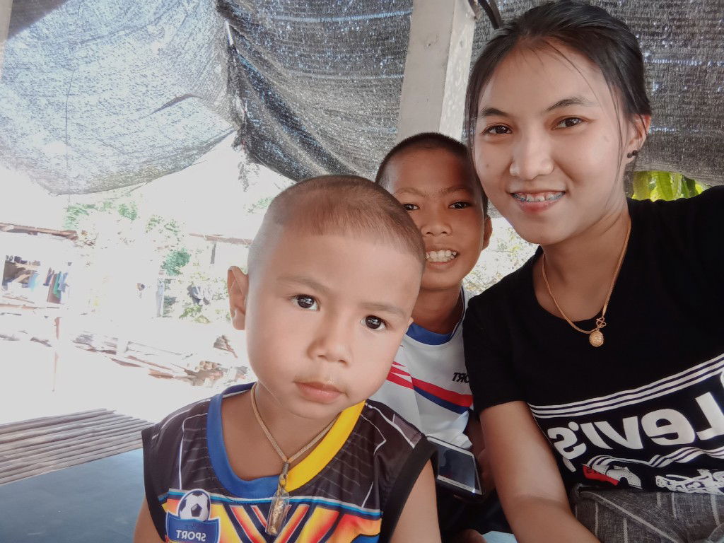 สุรีรัตน์ profile icon