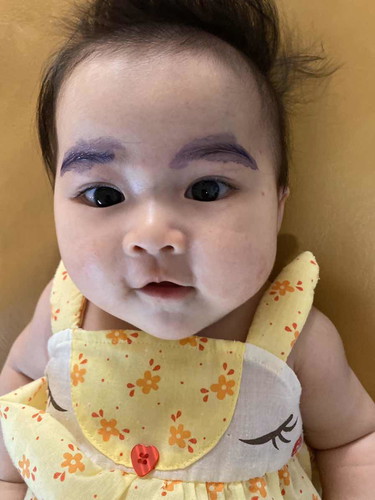 คิ้วยังหนาไม่พอใช่ไม๊แม่