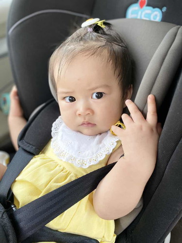 วันหยุดยาวมาเยี่ยมปู่ย่าค่ะ