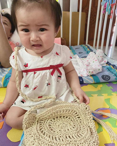 เด็กอะไรกลัวกระเป๋าสาน