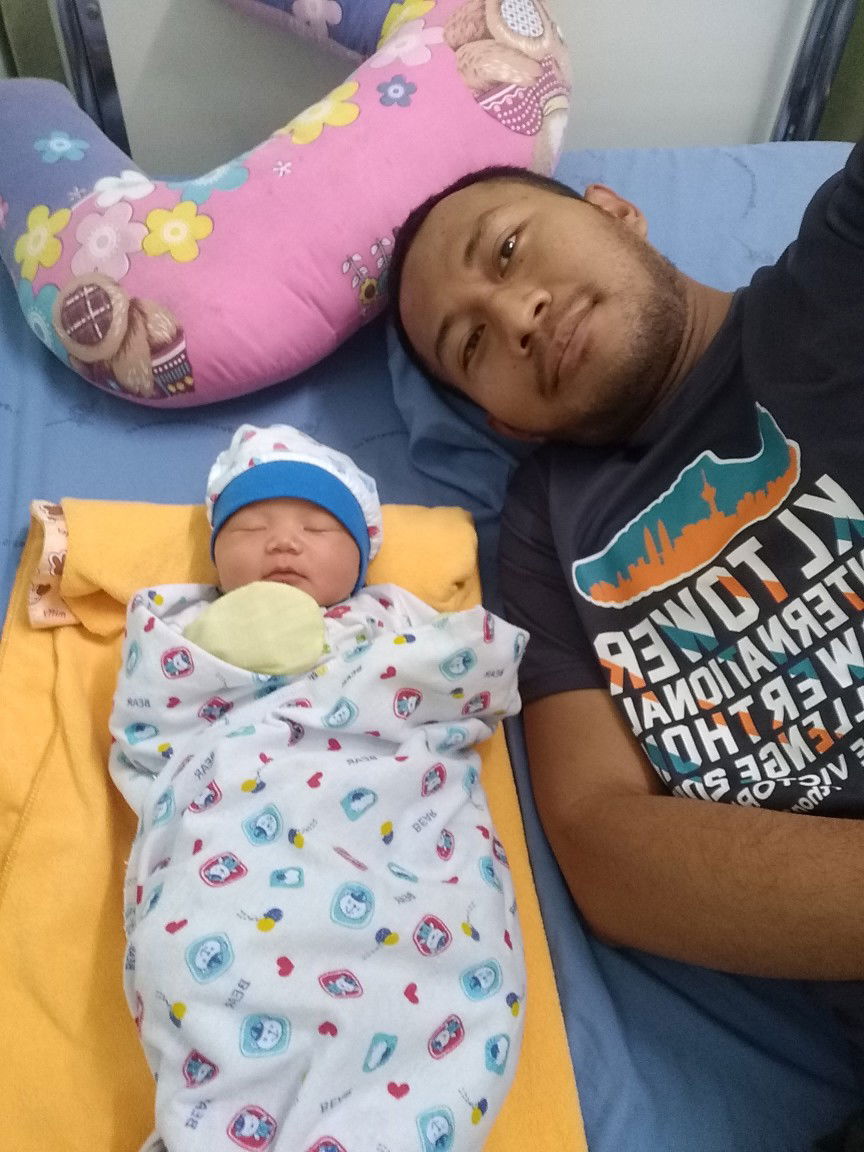 Berapakah Berat? Apakah Nama Bayi Anda?