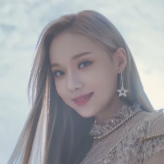 sri nur oktafiani profile icon