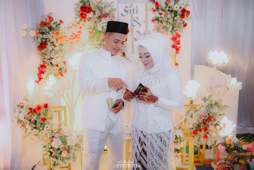 Siti Nurmahdayanti profile icon