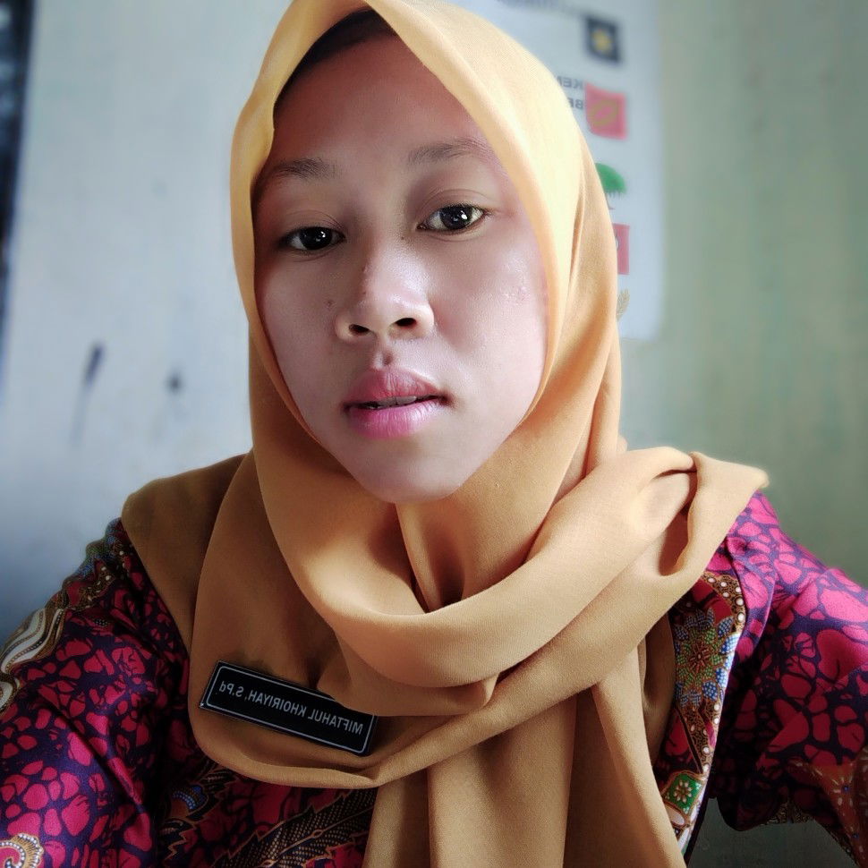 miftahul khoriyah profile icon