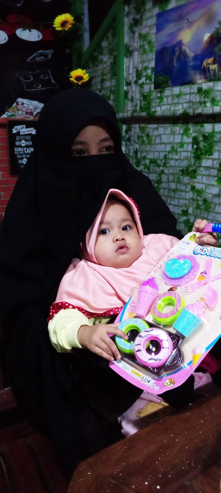 salma hesti profile icon