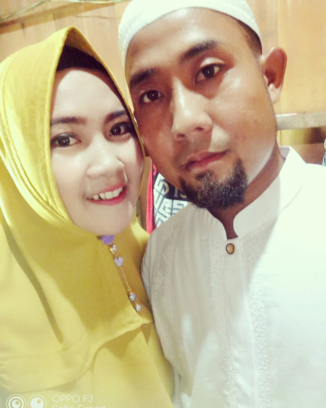 Dewi Purnamasari profile icon