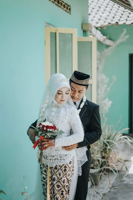 retno dwi profile icon