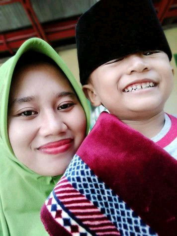 noviana profile icon