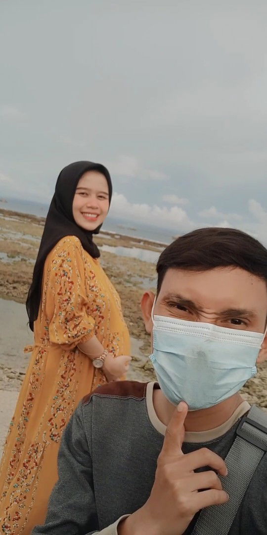 Dewi Noviani profile icon