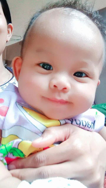 Rhanie syam profile icon