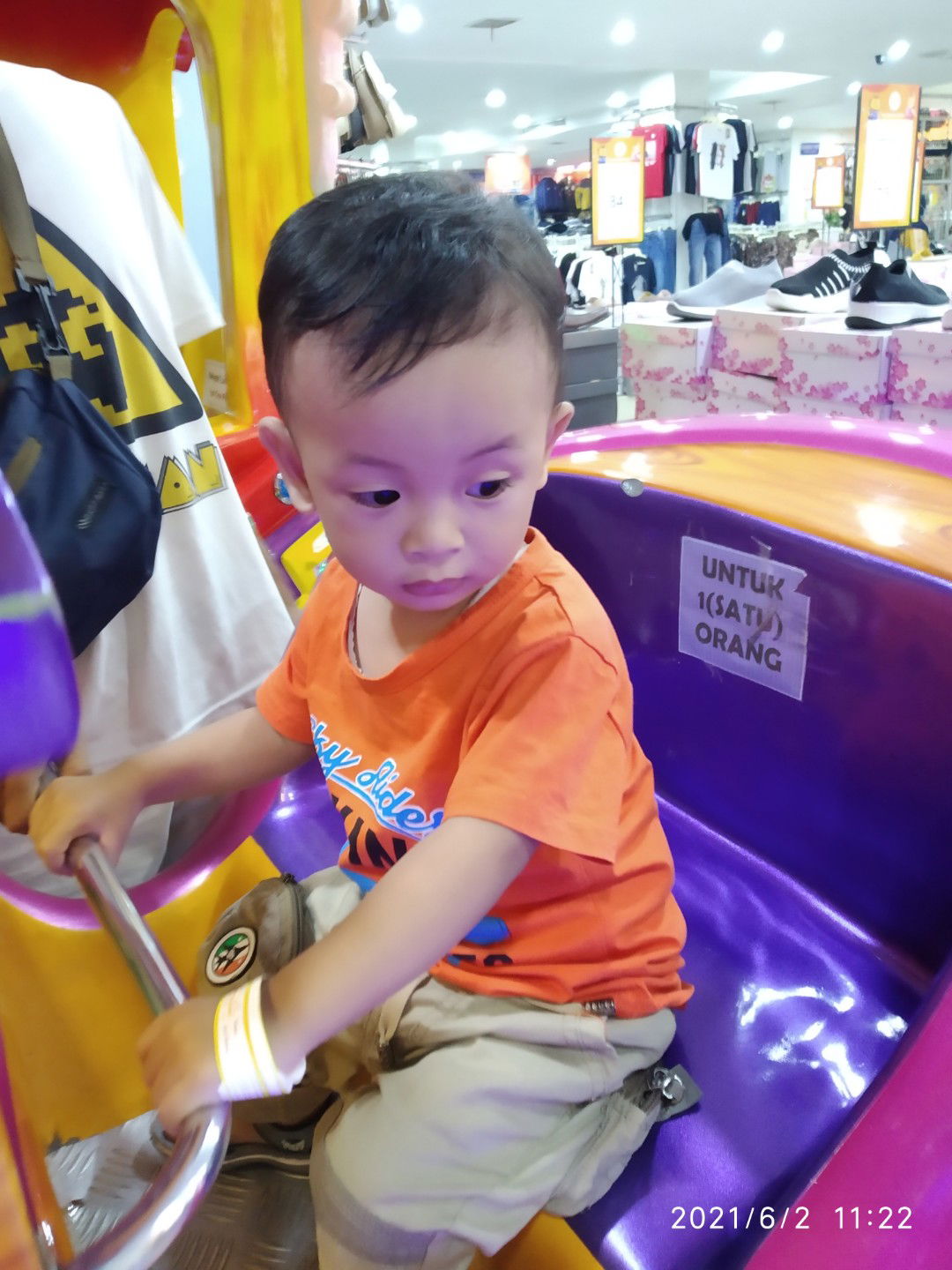 Selviana Aris Mayadi profile icon