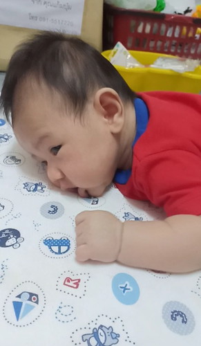 น้องไม่ชันคอ