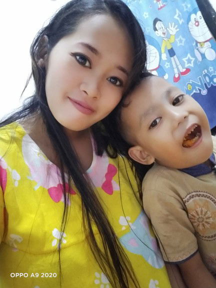 DWI WIJAYANTI profile icon