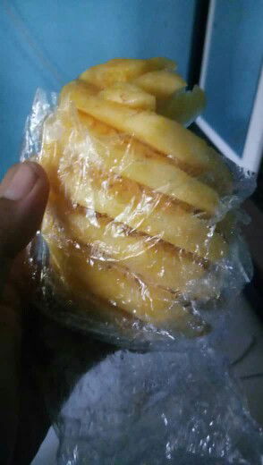 makan nanas