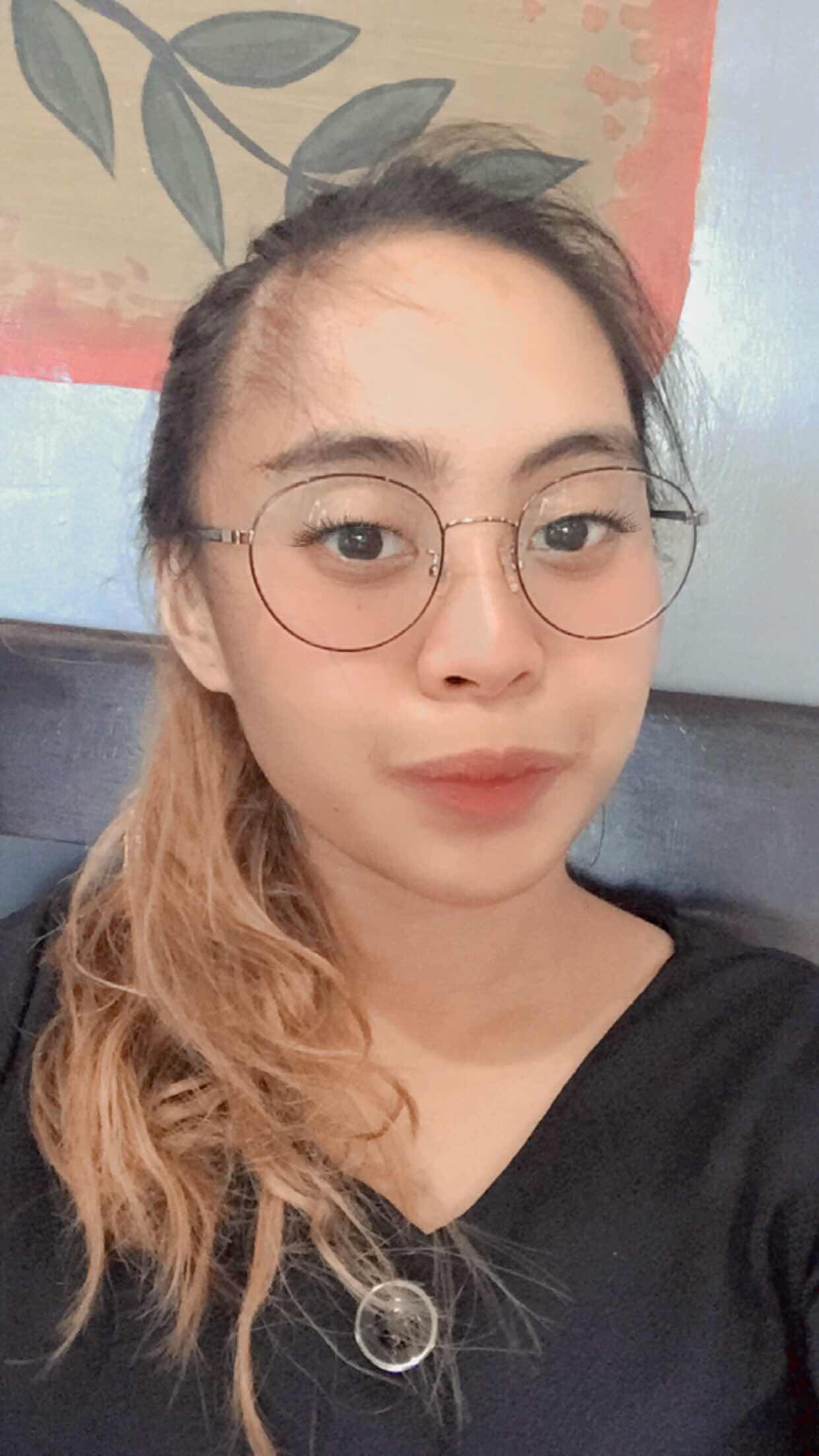 Maricel Bate profile icon