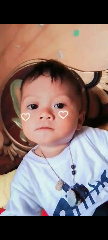 Riski Yuliani profile icon