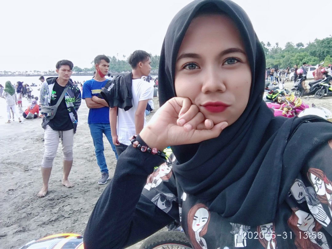 Isnawati profile icon