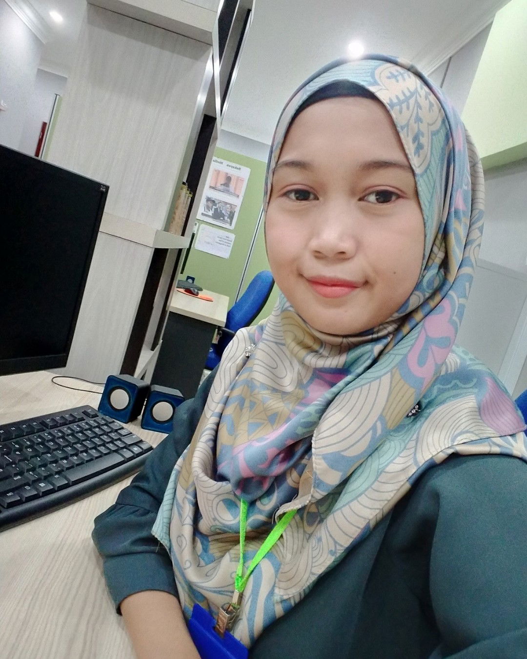 Mimi zarina profile icon