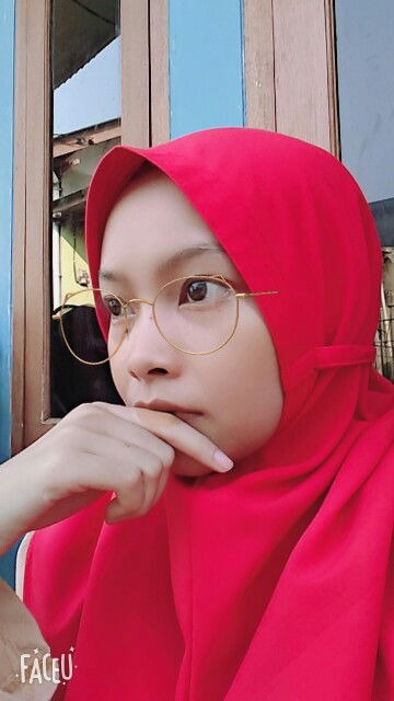 Nur aini profile icon