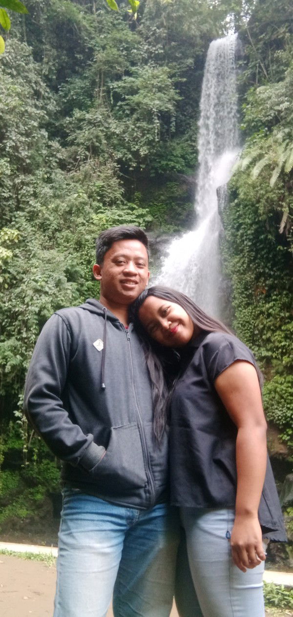 lailatus sania profile icon