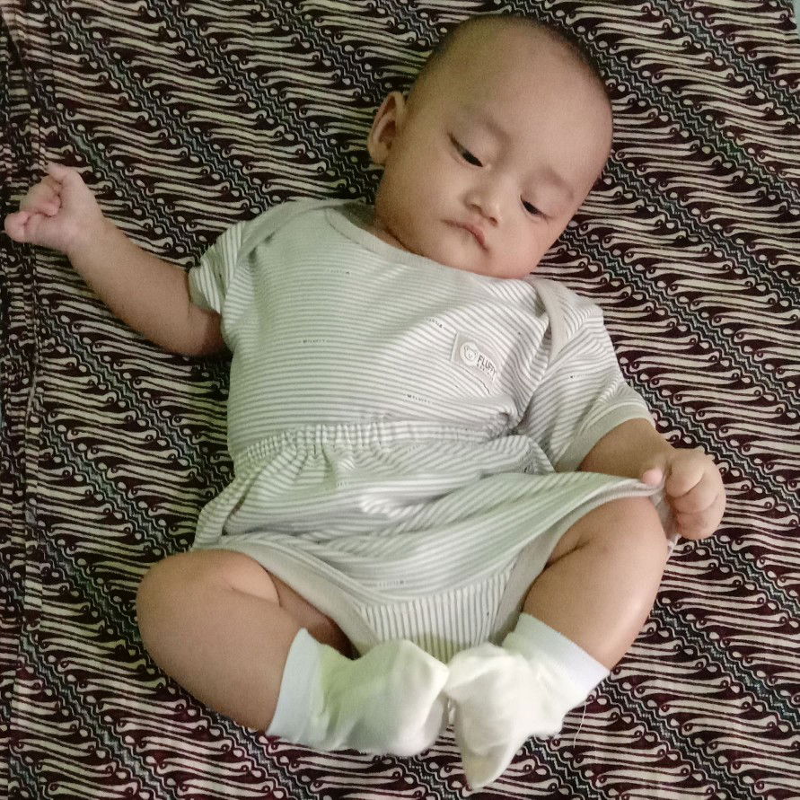 sarah agustinah profile icon