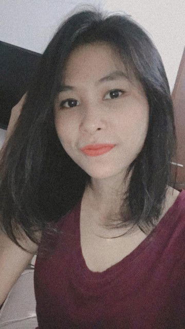 Rina Wahyu profile icon