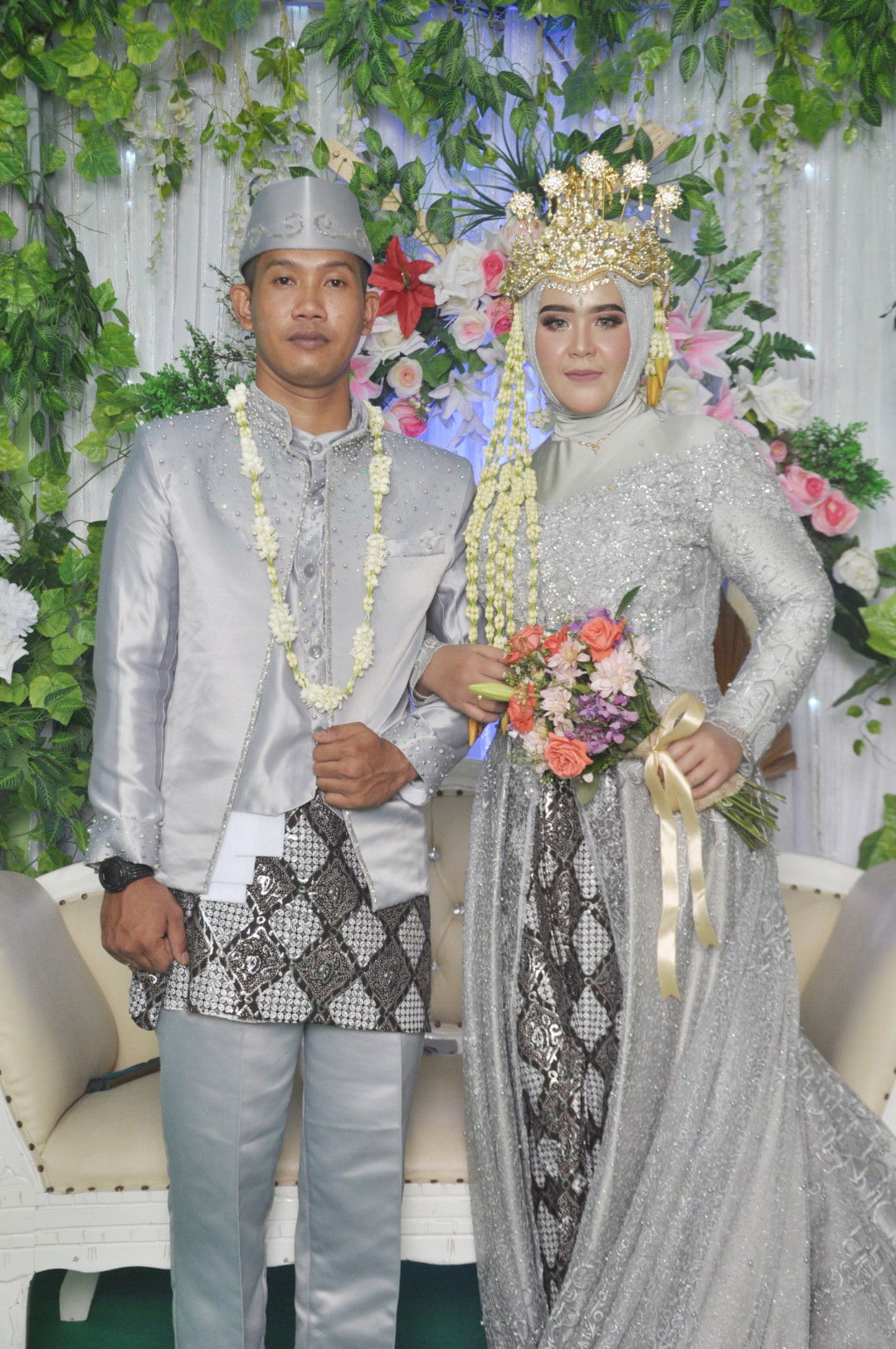 Endah Desy Ratna Nurani profile icon