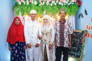 Suryaningsih profile icon