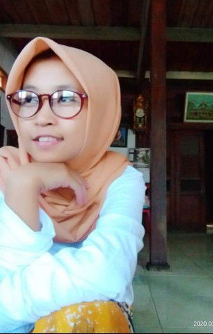 Yuliatul Inayah profile icon