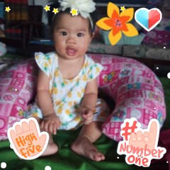 7 เดือน ยังไม่คลานฟันยังไม่ขึ้นเลยค่ะ