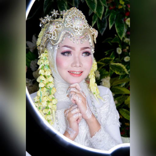 Sartika Dewi profile icon